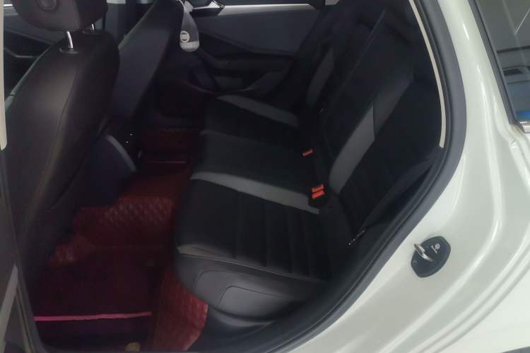 Used Volkswagen Sagitar 2019 280TSI DSG Comfort Version China VI Standard Left Rear Seat