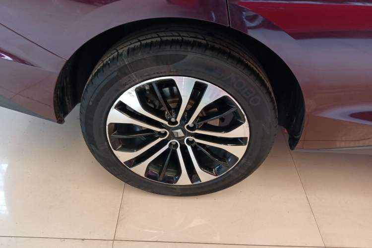 Used Baojun RC-6 2019 1.5T CVT 24-Hour Online Prestige Edition Right Rear Wheel Hub