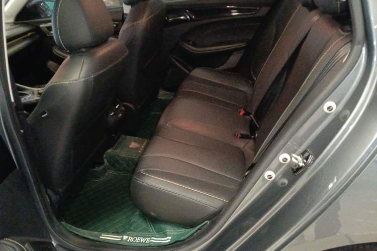 Used Roewe i5 2021 Revised Version 1.5L CVT Diamond Edition