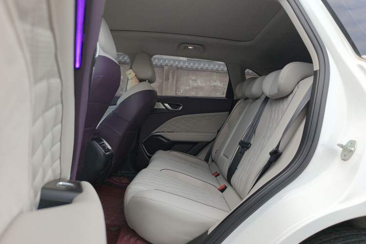 Used Wey Latte DHT 2022 1.5T DHT Extra-Large Cup
