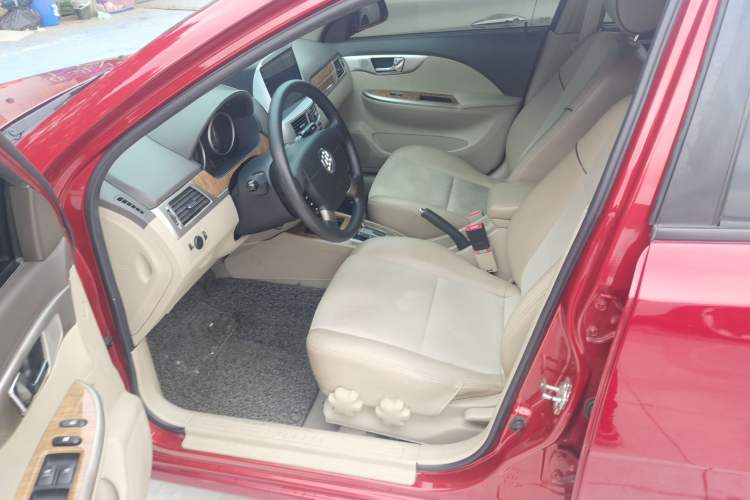 Used Buick Excelle 2015 1.5L Automatic Classic Model