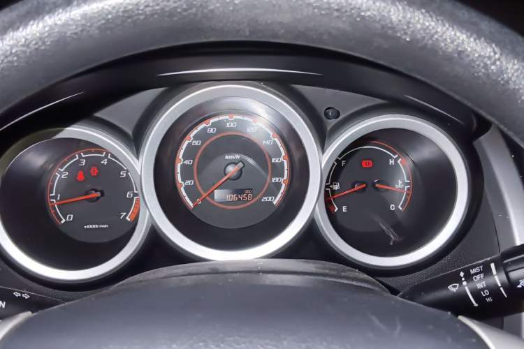 Used CHANGAN CX20 2014 1.4L Manual Sunroof Navigation Version – China IV Standard
