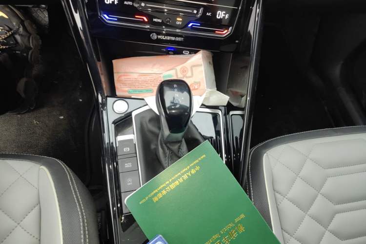 Used Volkswagen Tayron 2025 Facelifted Model, Popular Version, 300TSI Gear Lever