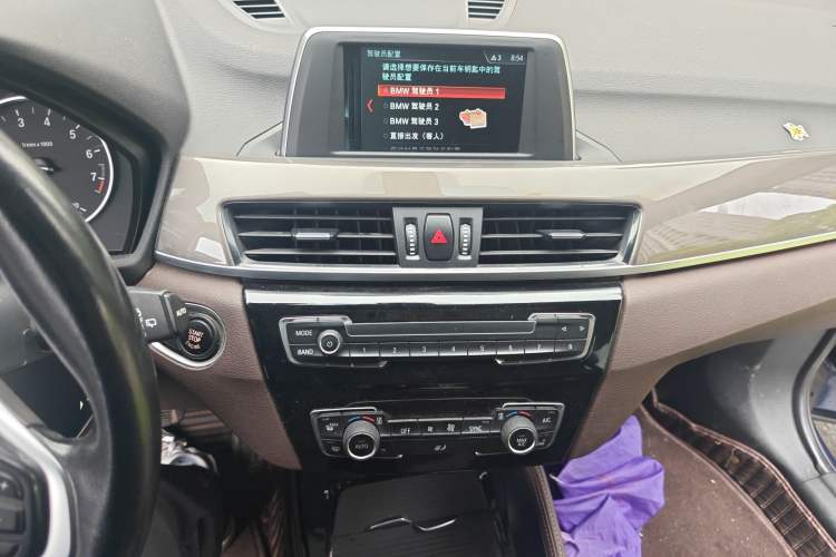 Used BMW X1 2018 sDrive18Li Luxury Model Audio And AC Panel