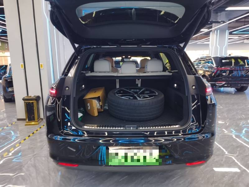 Used Li Auto L7 2023 Air model — 18
