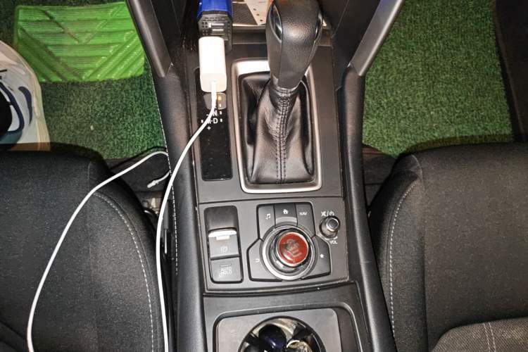 Used Mazda CX-4 2018 2.0L Automatic Two-Wheel Drive Blue Sky Dynamic Version China VI Standard