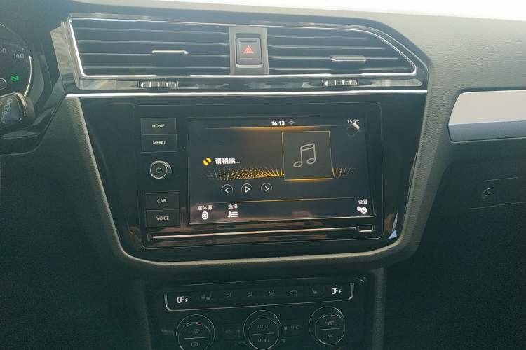 Used Volkswagen Tiguan L 2019 330TSI Automatic Two-Wheel Drive Smart Luxury Version China V Emission Standard