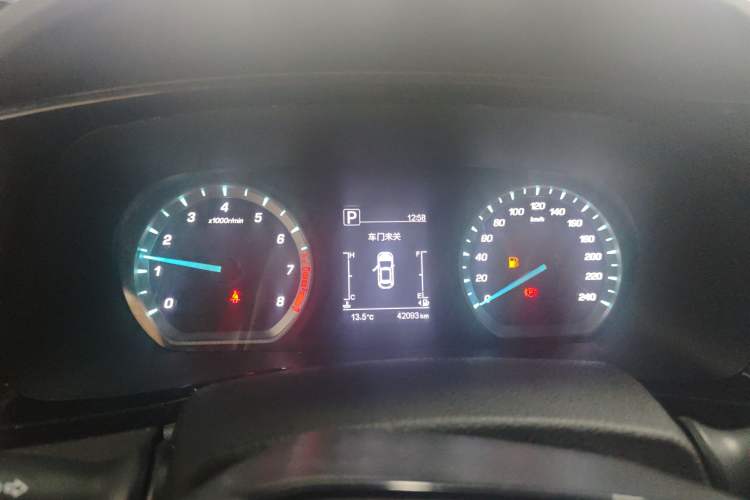 Used CHANGAN OSHAN X7 PLUS 2023 Enjoy Edition 1.5T Automatic Smart Edition 7-Seater
