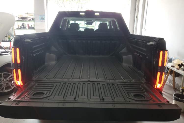 Used SAIC MAXUS Xingji X New Energy 2025 Flagship Edition