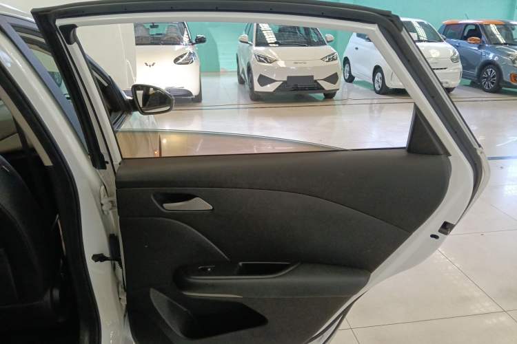 Used Chevrolet Monza 2019 Redline 320T Dual-Clutch Sporty Version China VI Standard