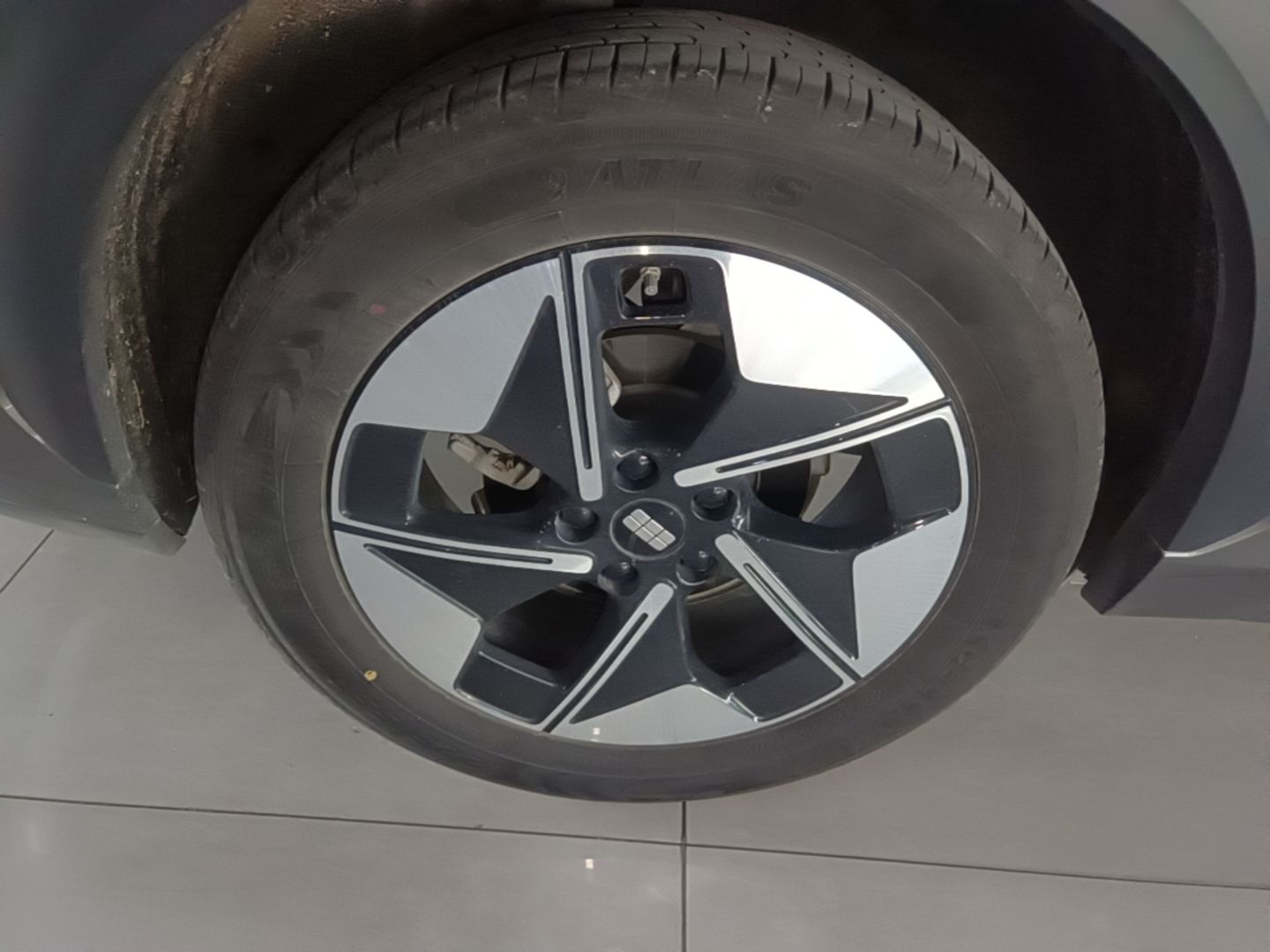 Geely Galaxy E5 2024 440km Exploration Version — снимка 11
