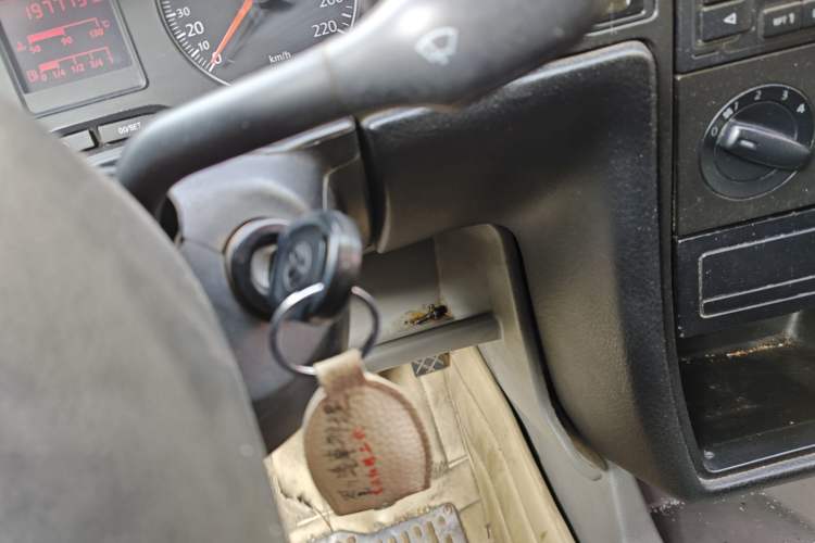 Used Volkswagen Jetta 2010 1.6L Partner