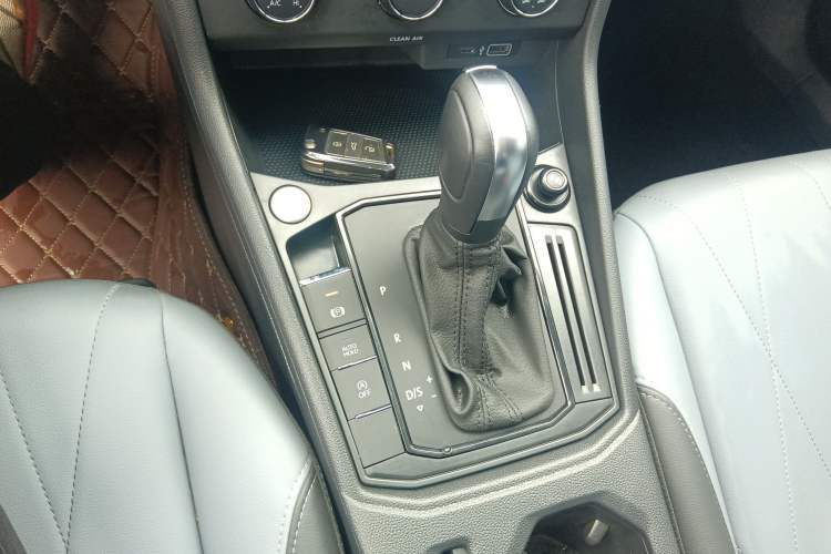 Used Volkswagen Lavida 2024 1.5L Automatic Starry Sky 5 Million Edition