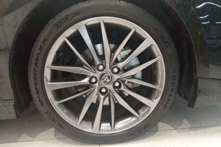 Used Toyota Camry 2024 Dual-Motor 2.0 HXS Sport Plus Edition Right Front Wheel Hub