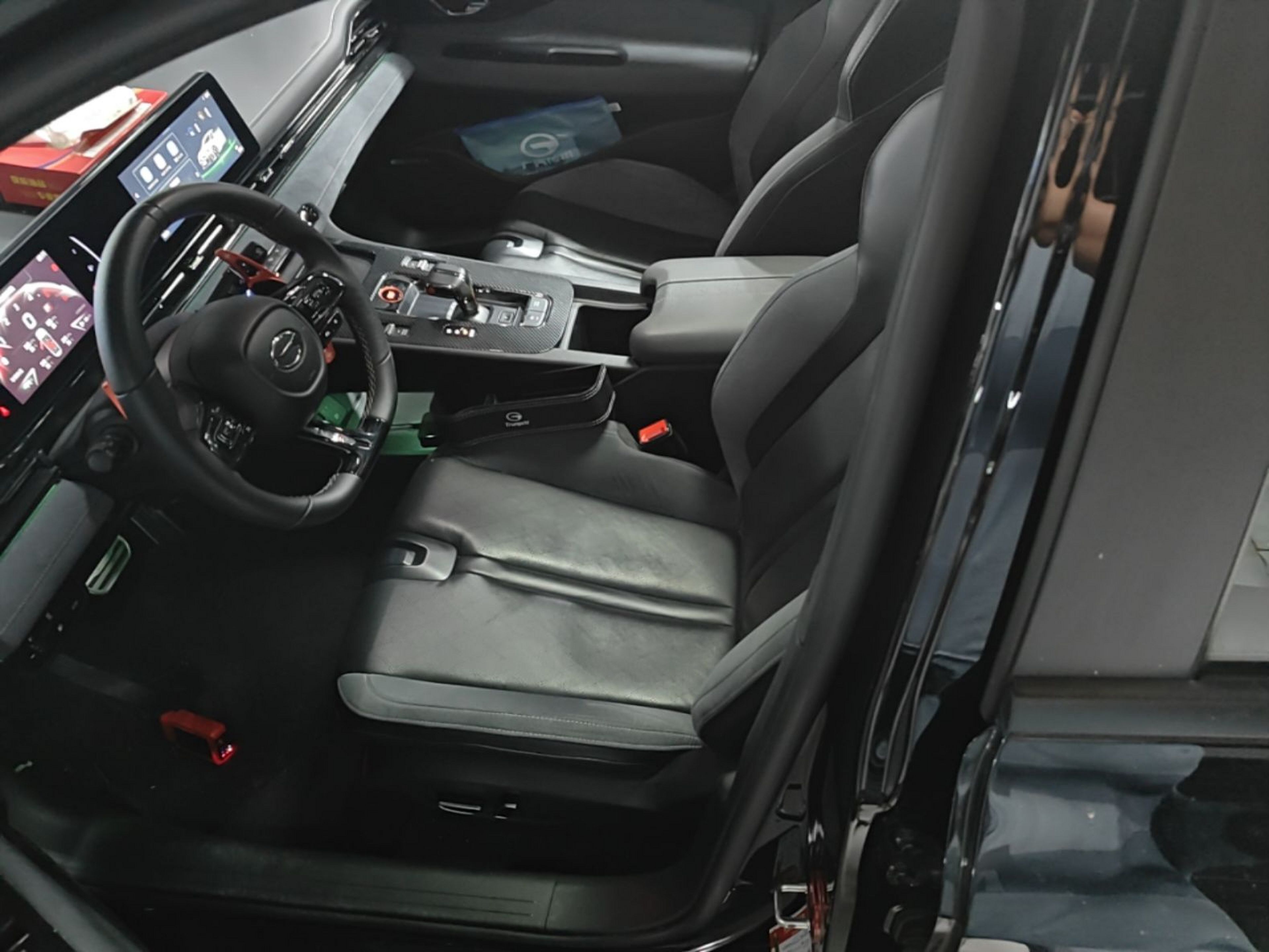 Interior delantero