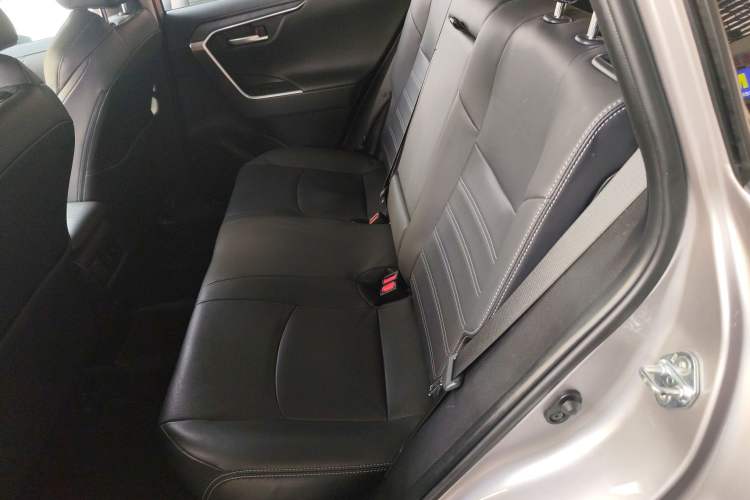 Used Toyota Wildlander 2023 2.0L CVT Four-Wheel Drive Luxury PLUS Edition