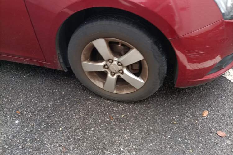 Used Chevrolet Cruze 2012 1.8L SE AT
