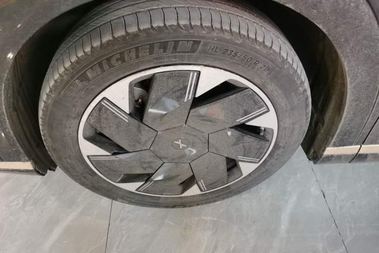 Used XPeng X9 2024 702 Ultra-Long Range Max