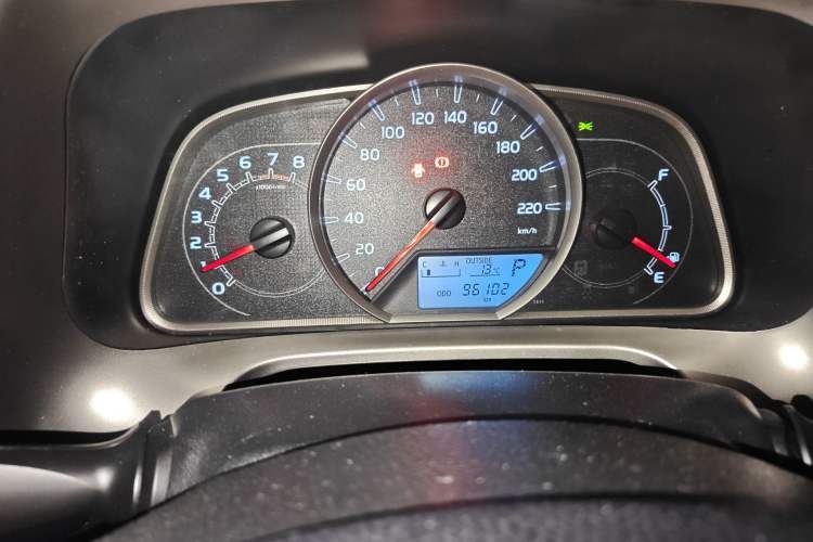 Used Toyota RAV4 2015 2.0L CVT Two-Wheel Drive Fashion Edition