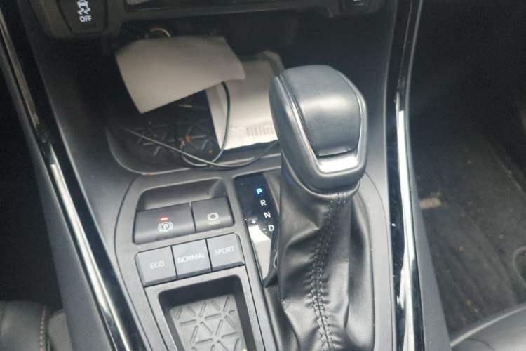 Used Toyota Wildlander 2024 2.0L CVT Two-Wheel Drive Luxury PLUS Edition
