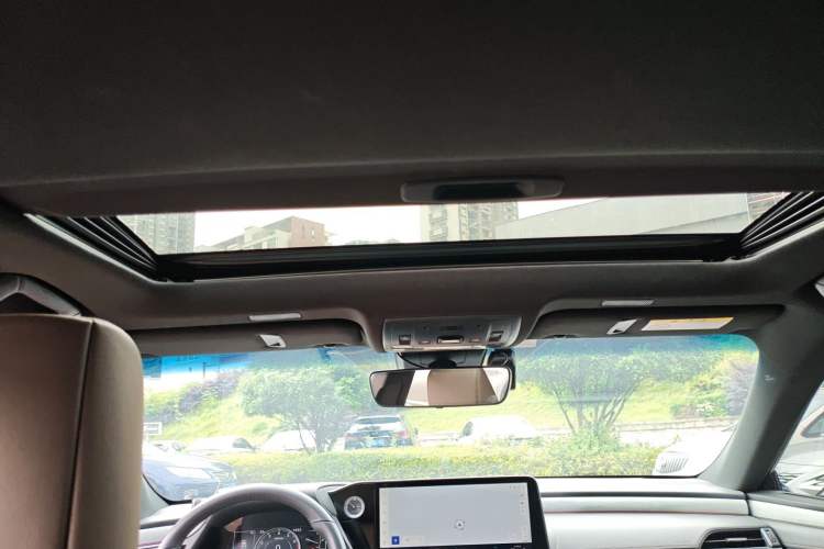 Used Lexus ES 2024 200 Premium Edition Headliner