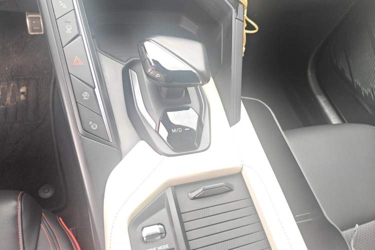 Used Lynk & Co 06 2020 1.5T YAO Halo
