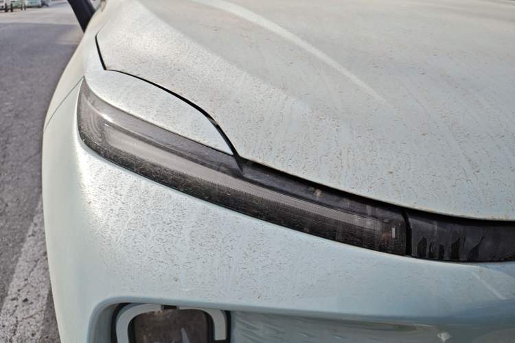 Used Geometry E Firefly 2024 301km Starlight
