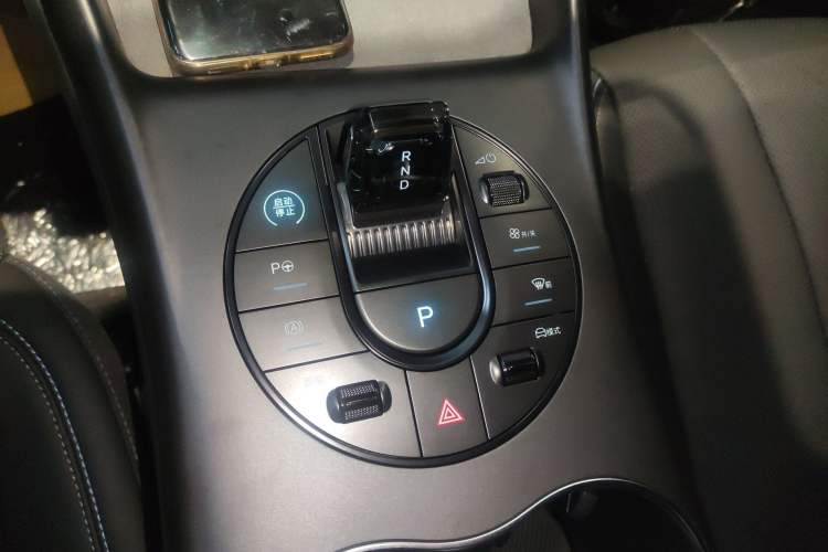 Used BYD Seal 2025 650 Zhihang Edition Gear Lever