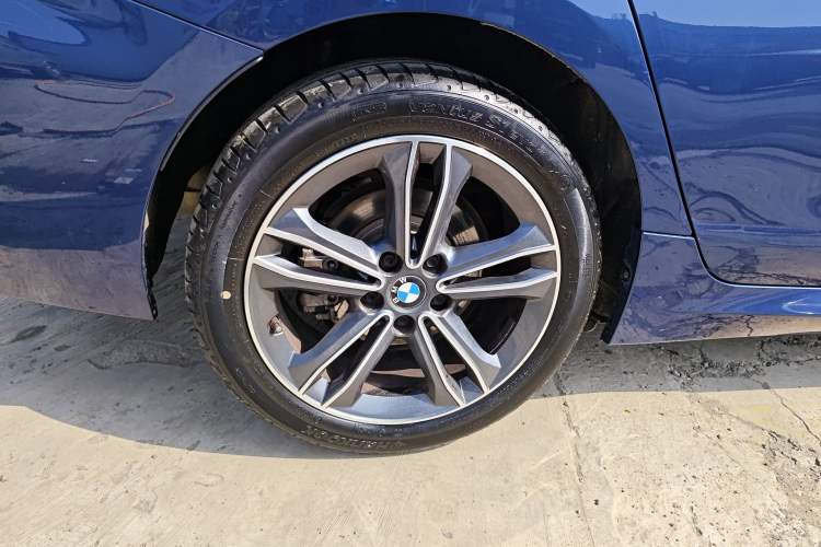 Used BMW 1 Series 2021 120i M Sport Edition Right Rear Wheel Hub
