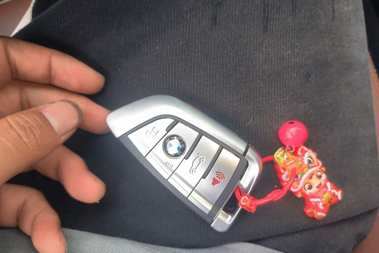 Used BMW 5 Series 2014 520Li Elegant Model
