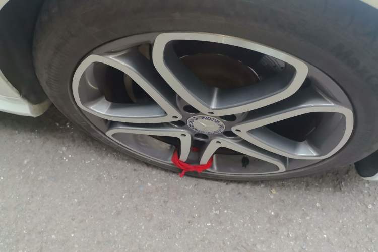 Used Mercedes-Benz E-Class 2014 E 200 Coupe