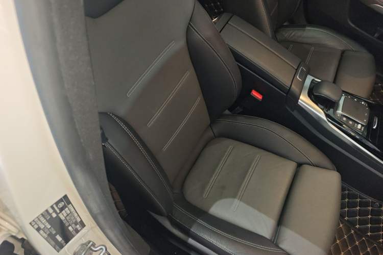 Used Mercedes-Benz A-AMG 2019 AMG A 35 L 4MATIC
