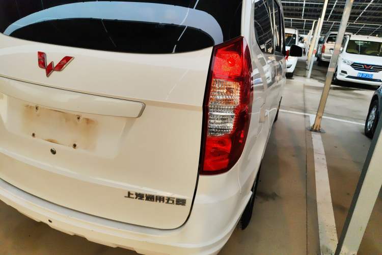 Used Wuling Hongguang 2014 1.5L S Standard Version
