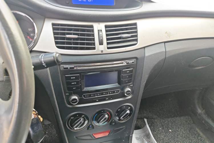 Used Dongfeng Aeolus H30 2012 CROSS 1.6L Manual Luxury Model