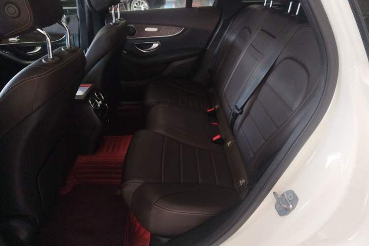 Used Mercedes-Benz GLC 2020 GLC 300 L 4MATIC Dynamic Edition
