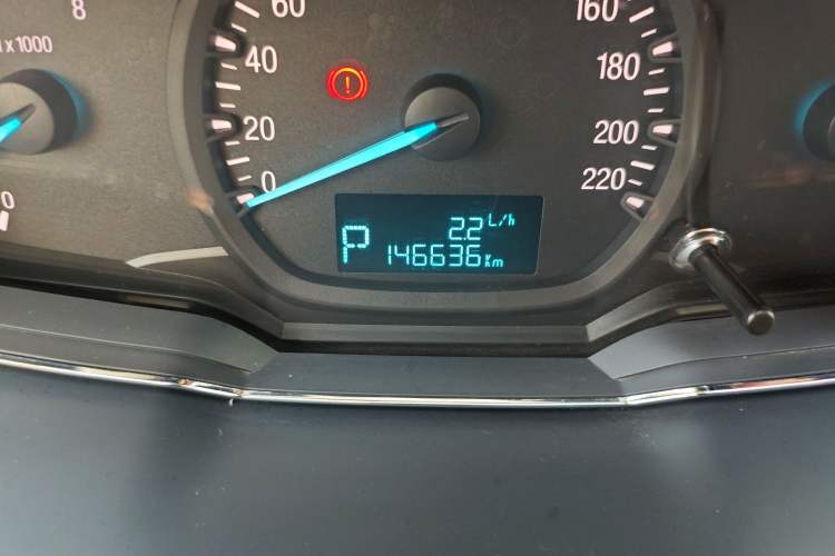 Used Ford Escort 2015 1.5L Automatic Fashion Model