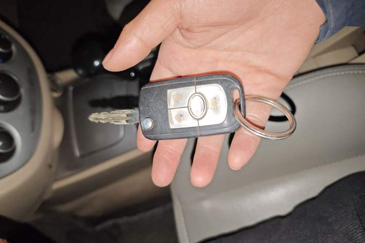 Used Buick Excelle 2011 1.6LX-AT
