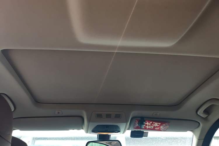 Used BMW 5 Series 2014 525Li Leading Model Headliner