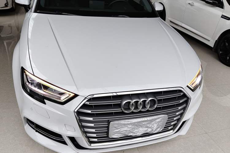 Used Audi A3 2020 Limousine 35 TFSI Fashion Edition China VI Emission Standard