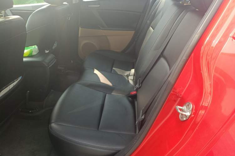 Used Mazda 3 2011 Sedan 1.6L Automatic Elite Model
