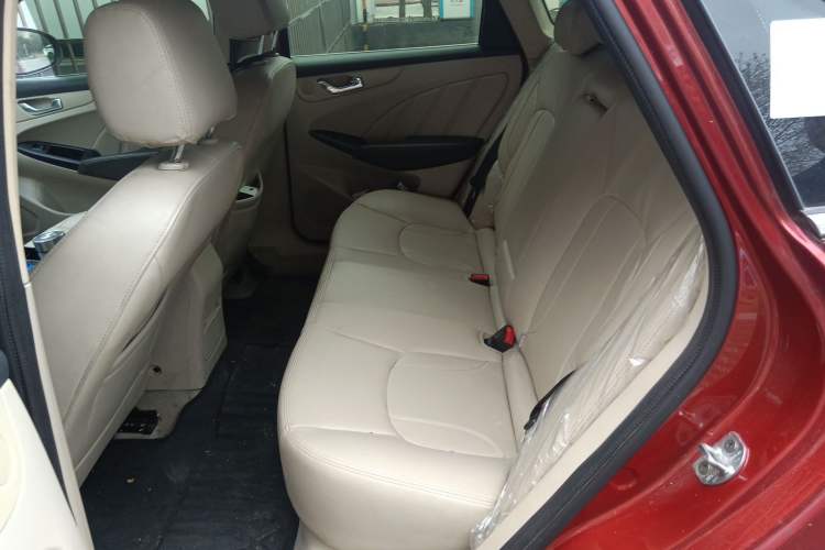 Used Chery Arrizo 7 2015 1.6L Manual ZhiShang Edition Left Rear Seat