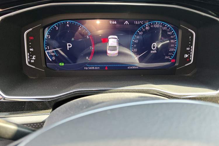 Used Volkswagen Sagitar 2022 280TSI DSG Excellence Edition Odometer Close Up