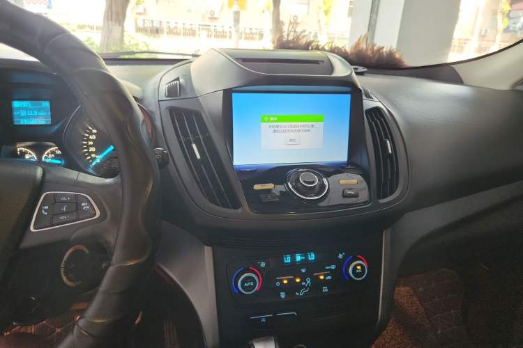 Used Ford Kuga 2018 EcoBoost 180 Two-Wheel-Drive Platinum Edition
