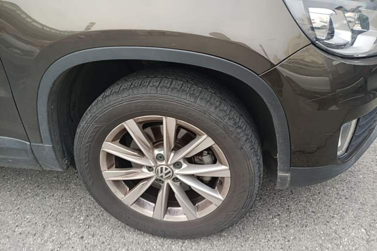 Used Volkswagen Tiguan 2016 280TSI Automatic Two-Wheel Drive Silk Road Comfort Edition
