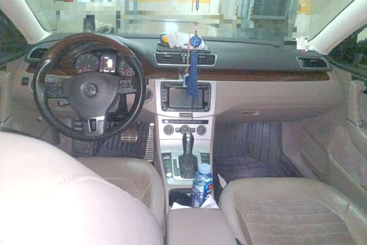 Used Volkswagen Magotan 2015 Revised Version 2.0 TSI Prestige Edition Center Console