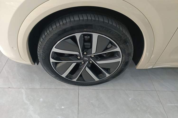 Used Li Auto L7 2023 Max model Exterior 4