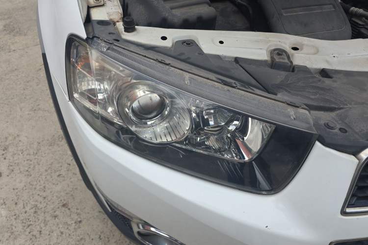 Used Chevrolet Captiva 2012 2.4L 4x4 Flagship Edition 7 Seats