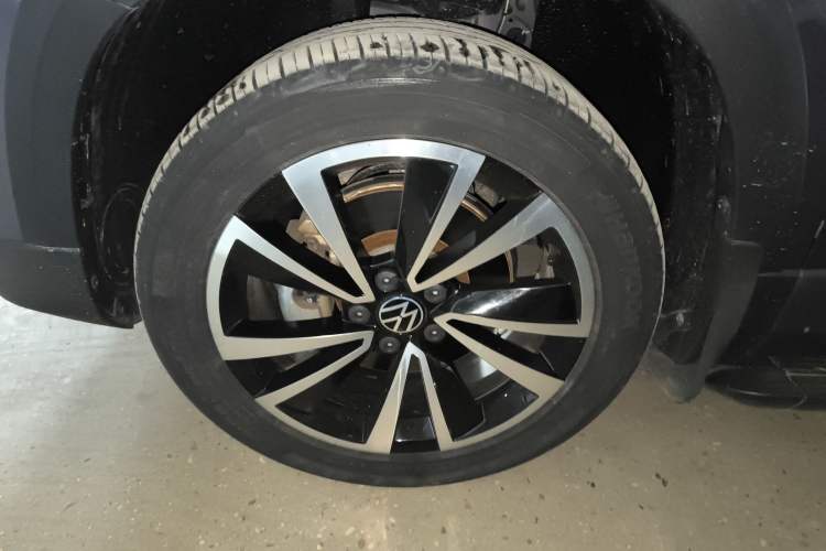 Used Volkswagen Tharu 2022 280TSI Two-Wheel-Drive Luxury Edition Left Front Wheel Hub