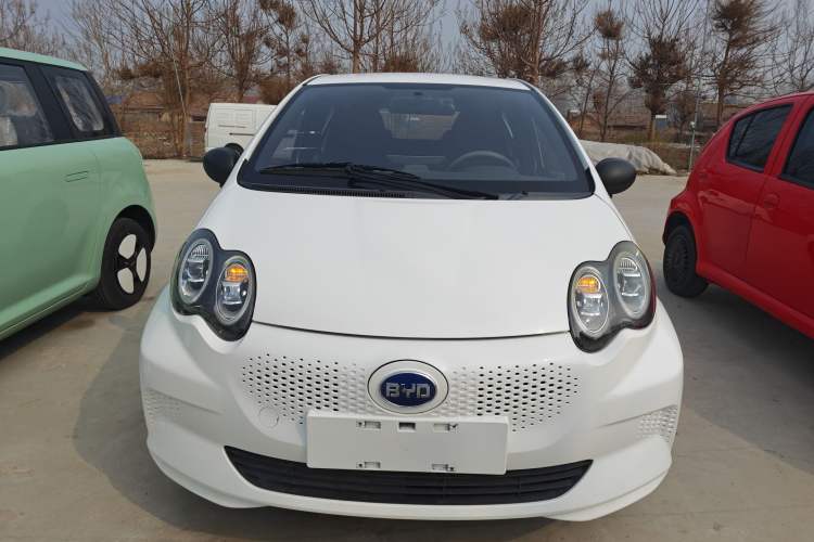 Used BYD e1 2019 YAO Edition Front