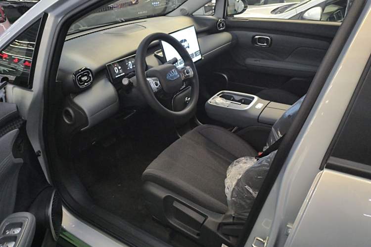 Used AION UT 2025 330 Starlight Edition